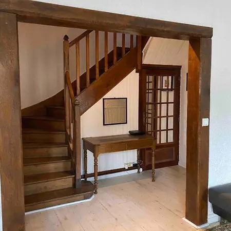 別荘 Maison Chaleureuse En Face De La Foret - Proche Insead